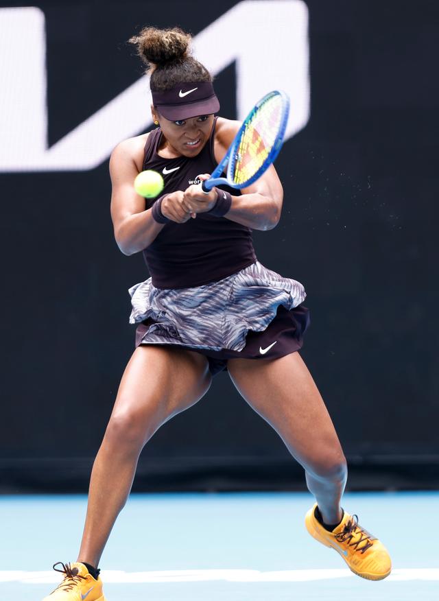 乐动体育官直播 -大坂直美遭遇十五连败，独行侠教练面临压力！(乱世中的美神主要内容)